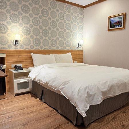 泊居旅店 Oursinn Hotel Taipéi Exterior foto