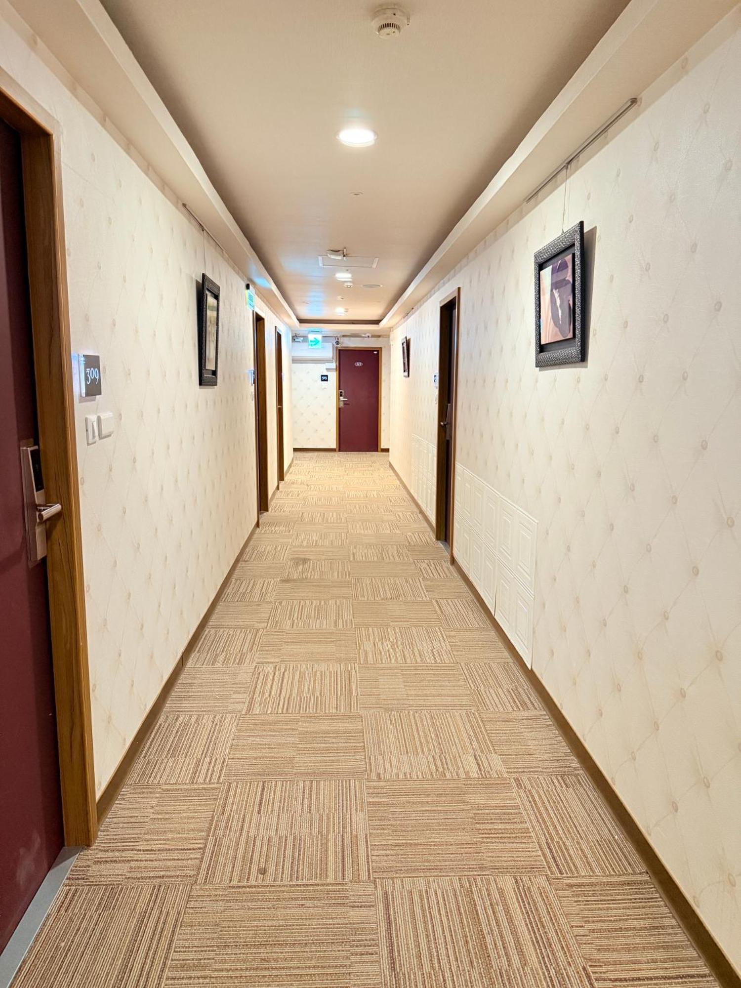 泊居旅店 Oursinn Hotel Taipéi Exterior foto