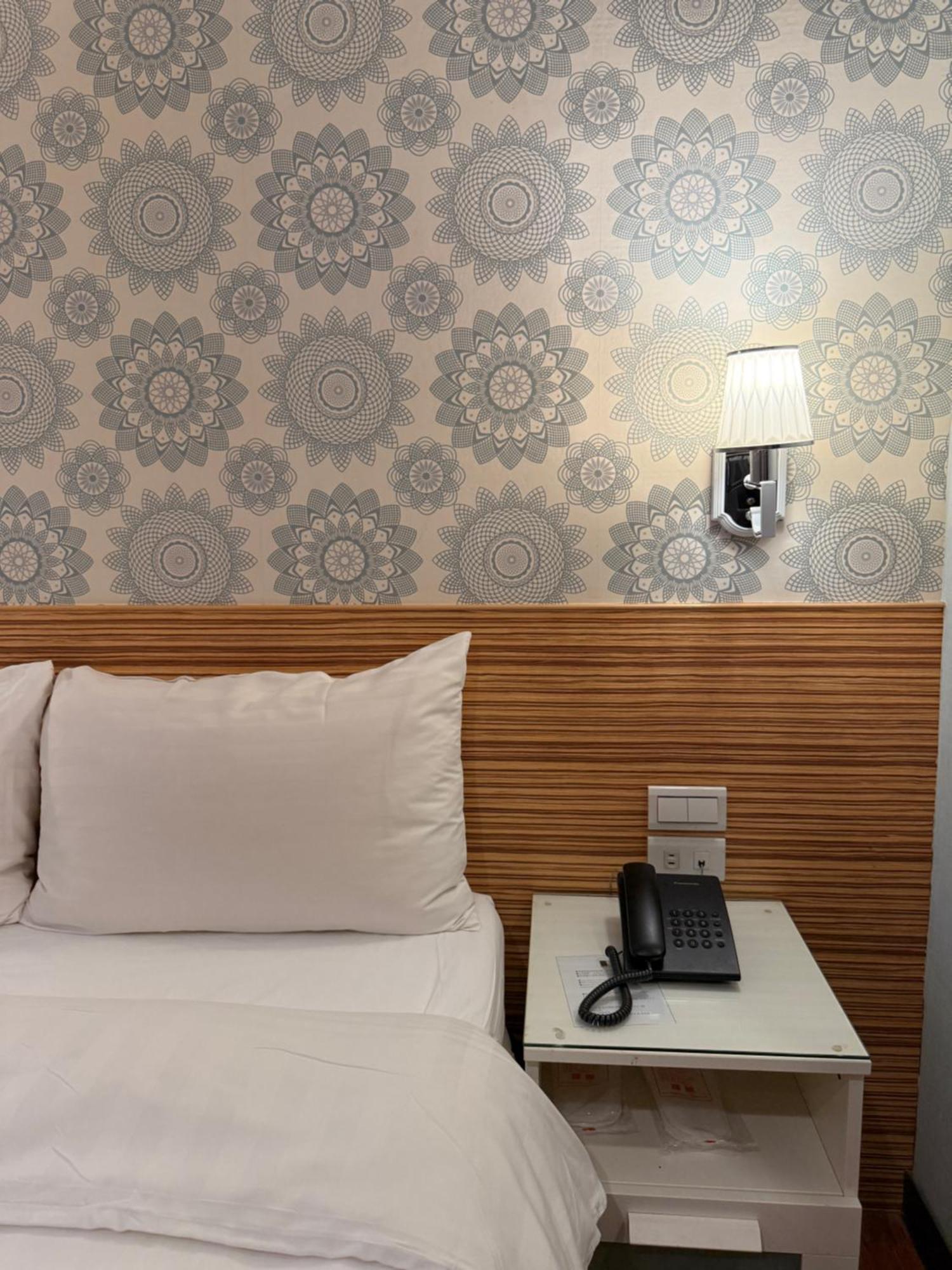 泊居旅店 Oursinn Hotel Taipéi Exterior foto