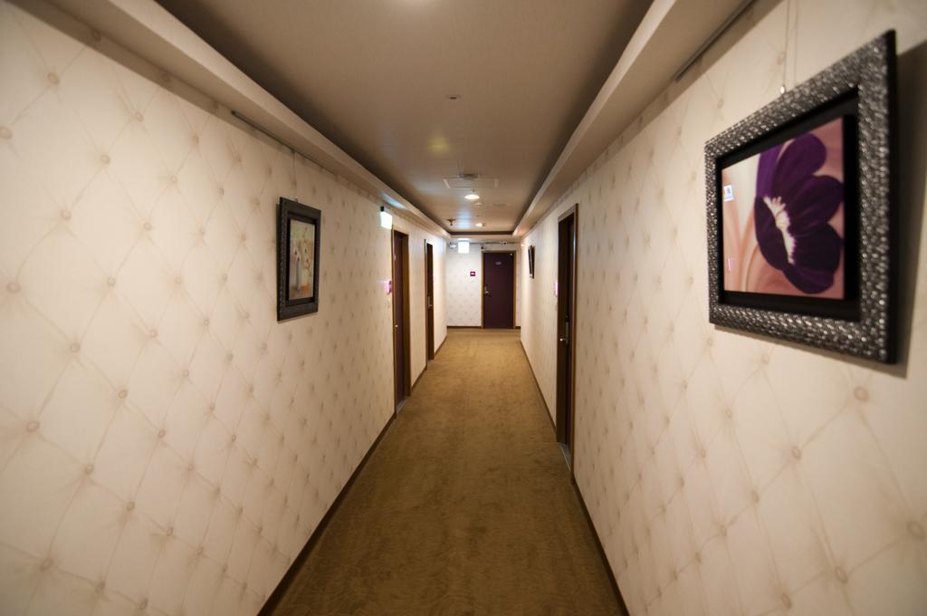 泊居旅店 Oursinn Hotel Taipéi Exterior foto